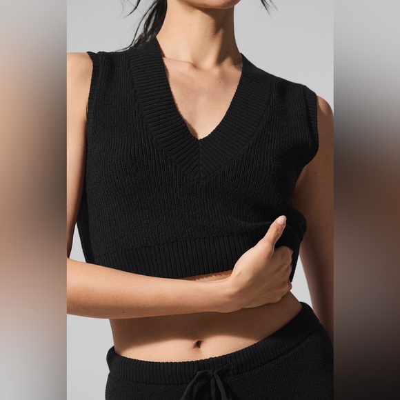 ALO Yoga Supernatural Sweater Tank Cropped Black XS - Picture 2 of 9